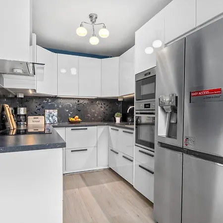 Modern Central 90 Sqm Apartment Free Parking Trondheim Buitenkant foto